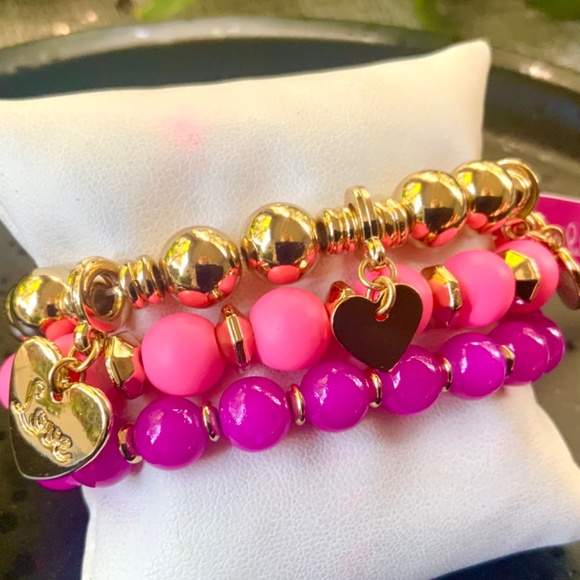 LILLY PULITZER NWT Bracelet Set  🩷 PINK LOVE HEART CHARM TRIO STRETCH /BEADED… - Picture 6 of 12